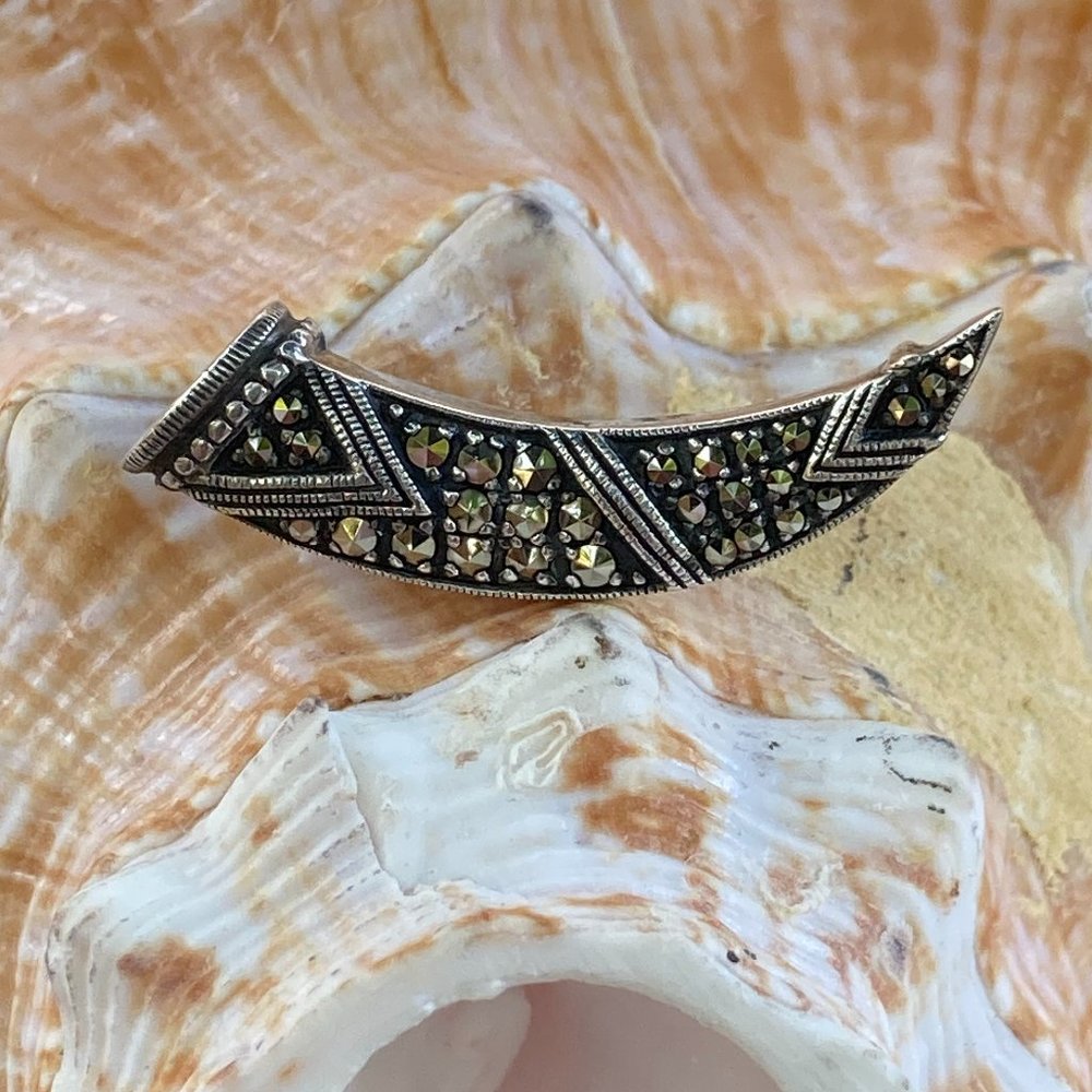 Unusual vintage sterling silver and marcasite scabbard pin
